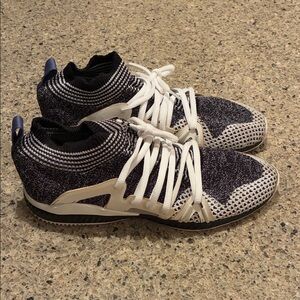 Women’s 7.5 Adidas Stella McCartney